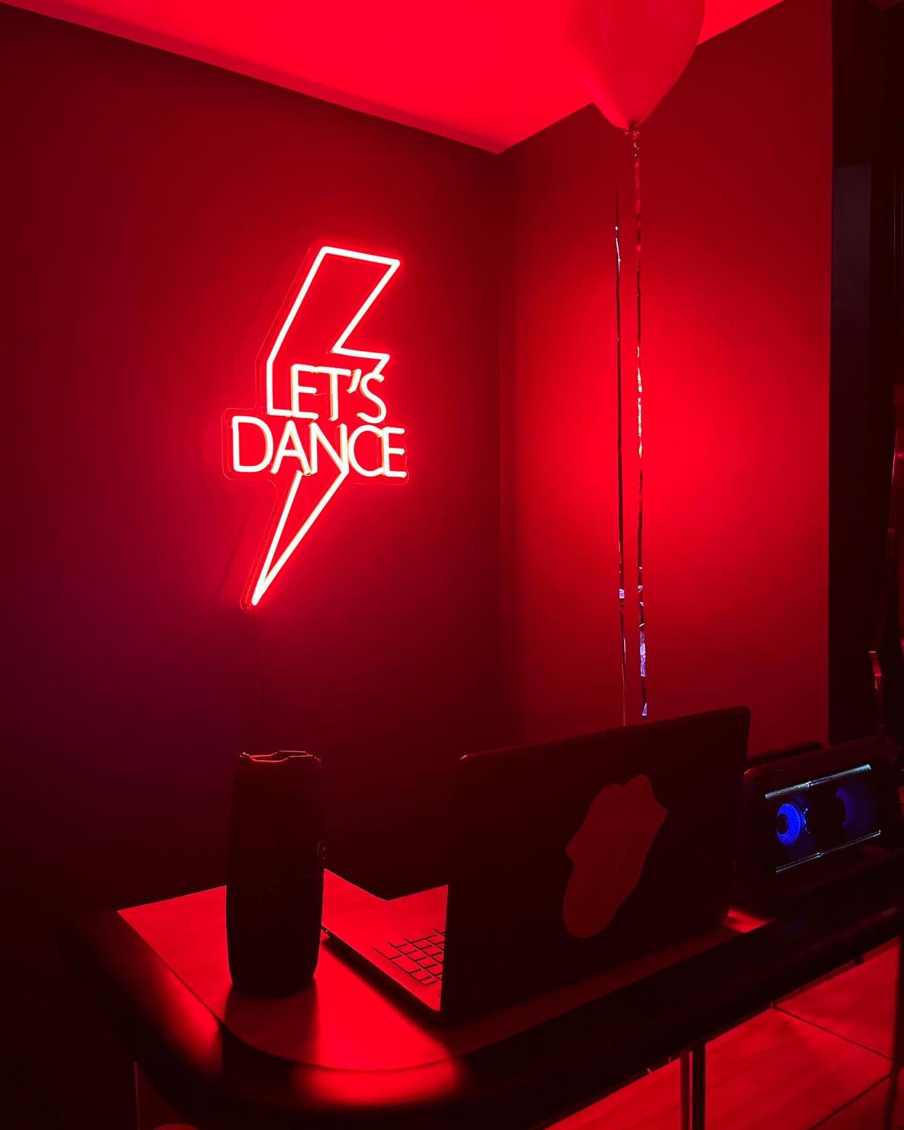 Let's Dance Lightning Bolt